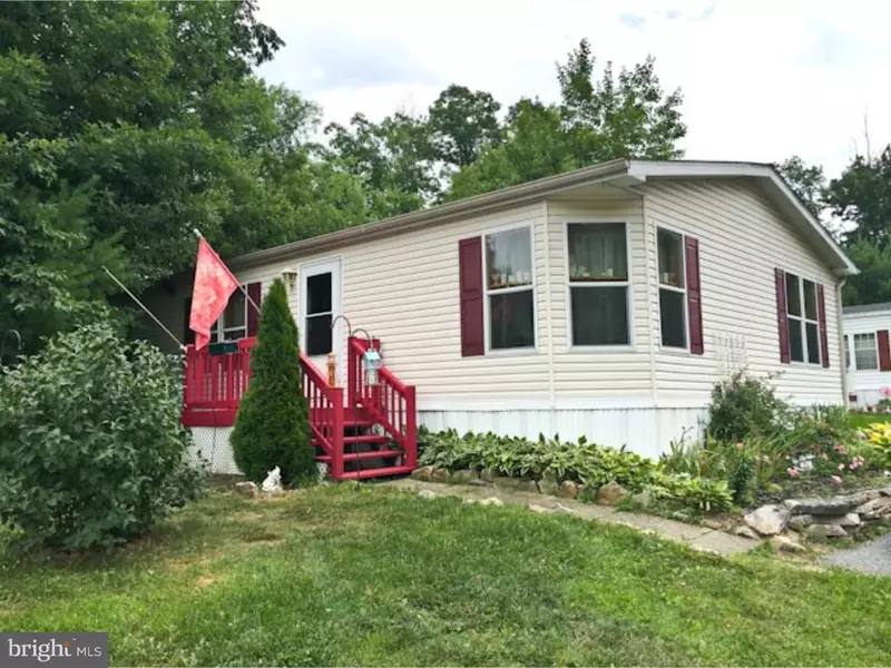 126 ANGEL DR, New Ringgold, PA 17960