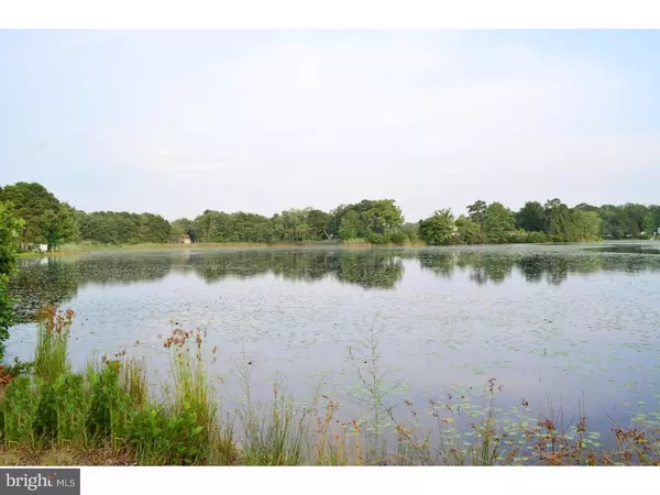 Williamstown, NJ 08094,25 FRANCIS LN