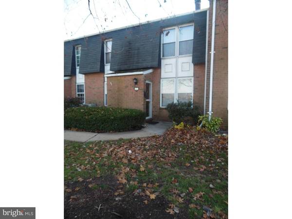 2104 HARBOUR DR, Palmyra, NJ 08065