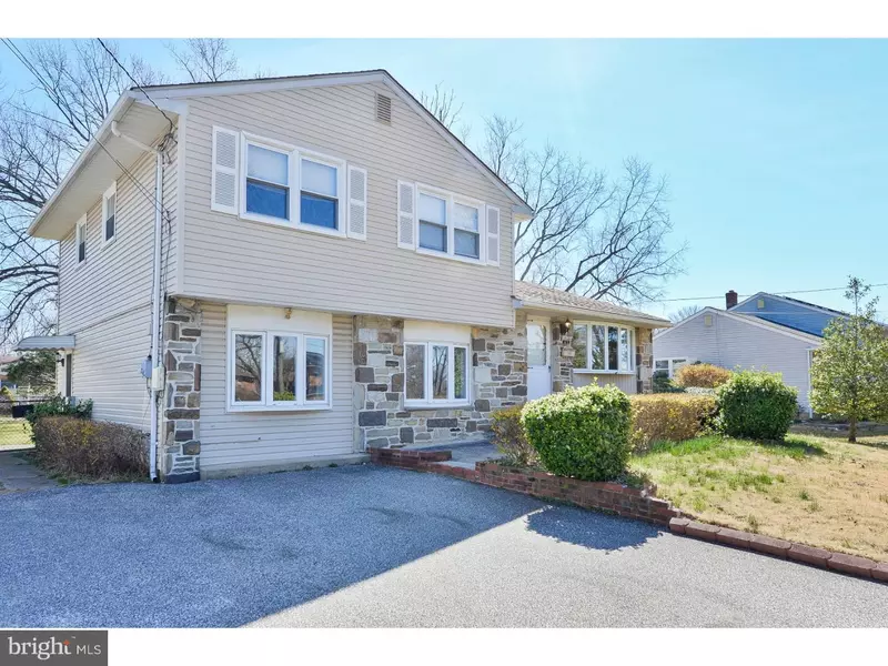 113 S BURNT MILL RD, Voorhees, NJ 08043