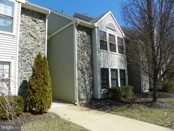 26 SUMMIT CT, Evesham, NJ 08053