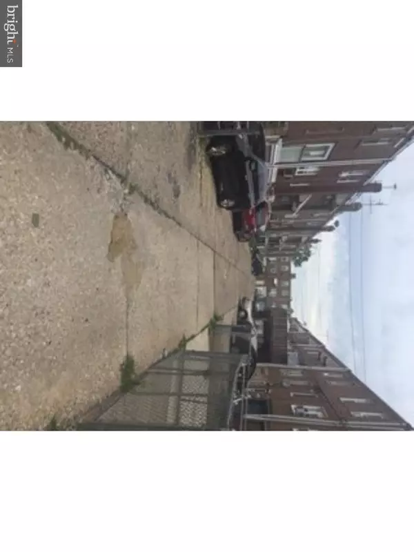 Philadelphia, PA 19124,3916 J ST