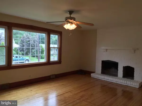 Burlington, NJ 08016,29 MARTER AVE