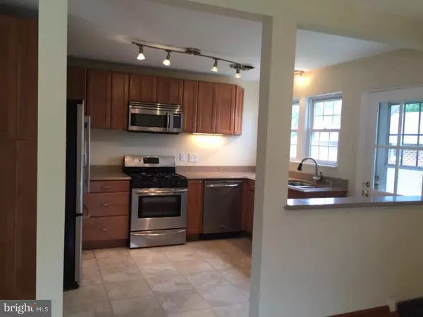 Burlington, NJ 08016,29 MARTER AVE