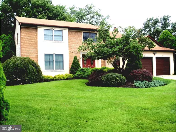 4 SPRING CT, Cherry Hill, NJ 08003