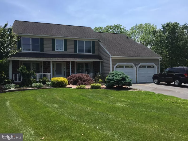 216 MILL POND DR, Exton, PA 19341