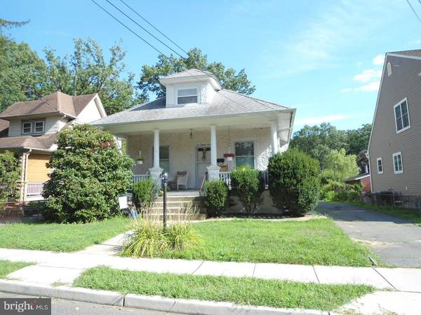 107 LEXINGTON AVE, Pitman, NJ 08071