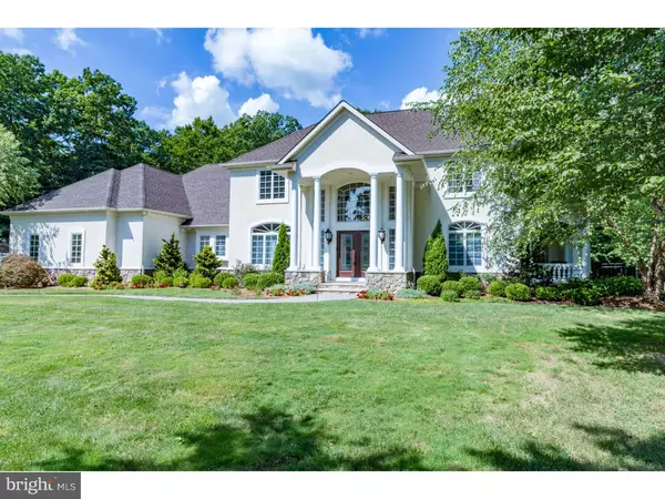 Mullica Hill, NJ 08062,207 DEER RUN CT