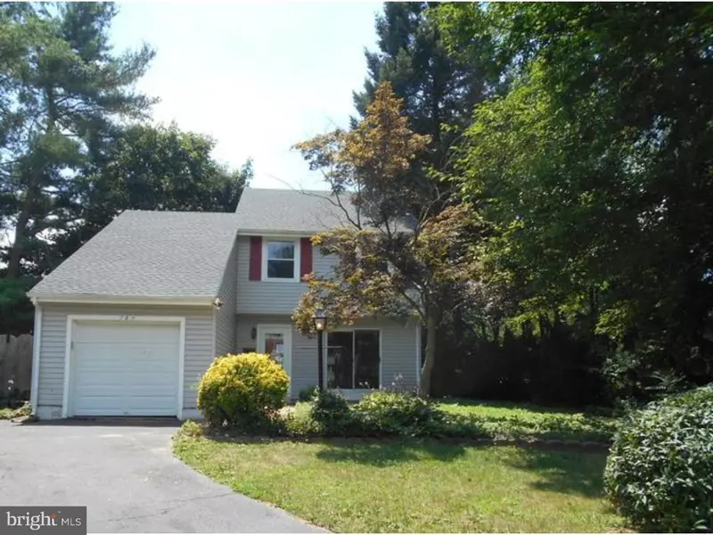 10 HONEYLOCUST CT, Blackwood, NJ 08012