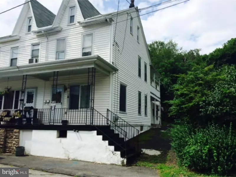 272 WALLACE ST, Pottsville, PA 17901