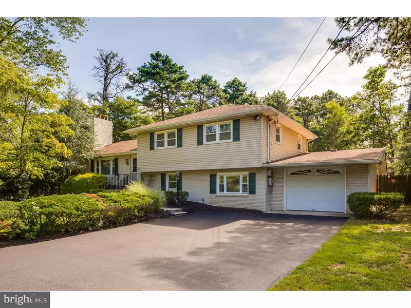 114 WOODLAND AVE, Medford, NJ 08055