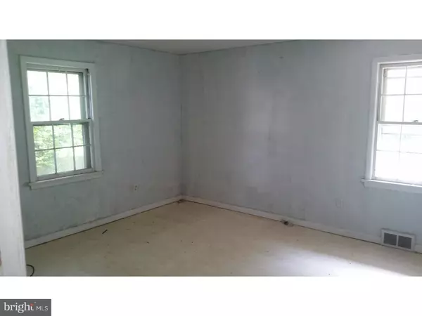 Cherry Hill, NJ 08002,1108 WARREN AVE