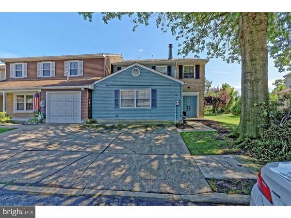 40 WINDSOR MEWS, Cherry Hill, NJ 08002