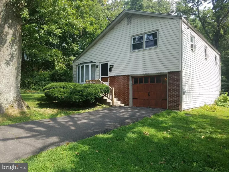 2175 KIRK RD, Abington, PA 19001