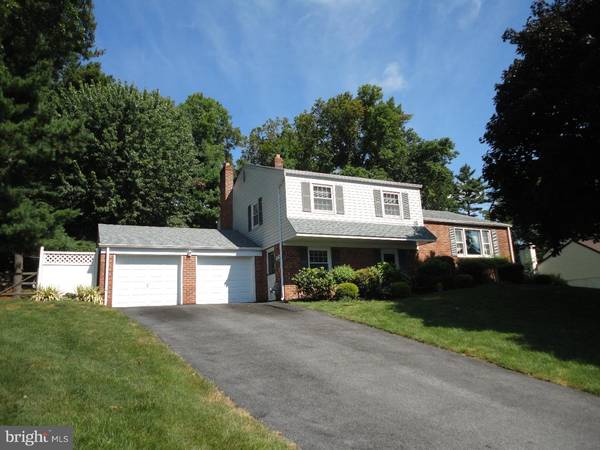 1009 RIDGEWOOD LN, West Chester, PA 19382