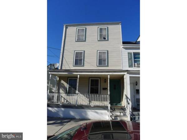 213 MERCER ST, Gloucester City, NJ 08030