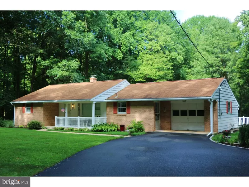 729 HENNING RD, Perkiomenville, PA 18074