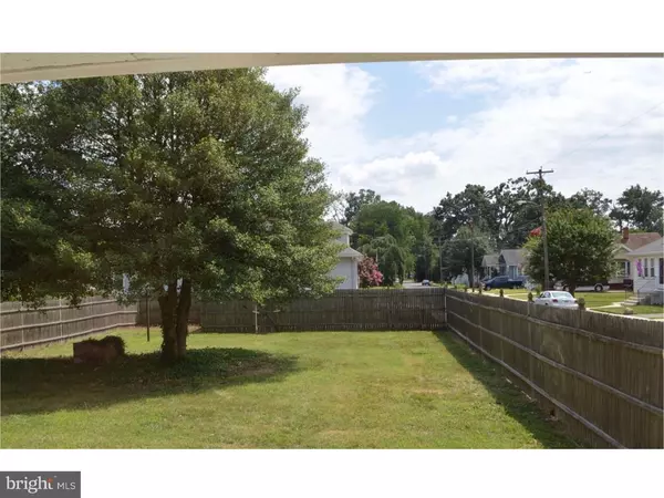 Gibbstown, NJ 08027,28 W BROAD ST