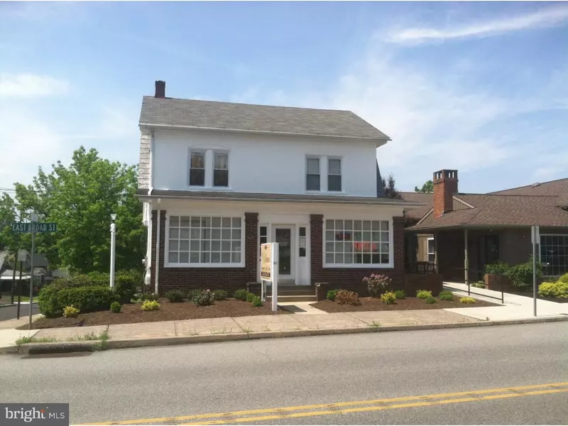 303 E BROAD ST, Souderton, PA 18964