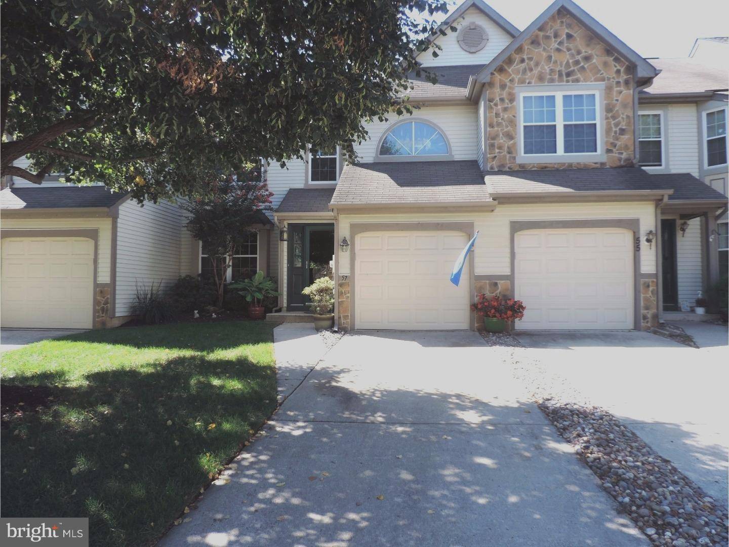 57 SANDHURST DR, Mount Laurel, NJ 08054