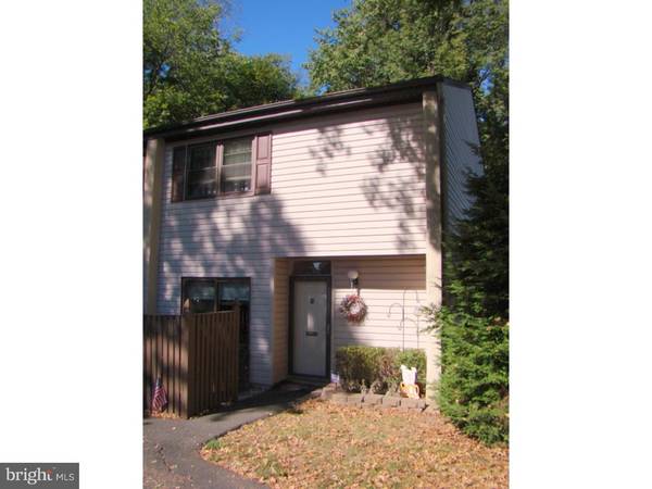 20 N HUNTERS WAY, Hatboro, PA 19040