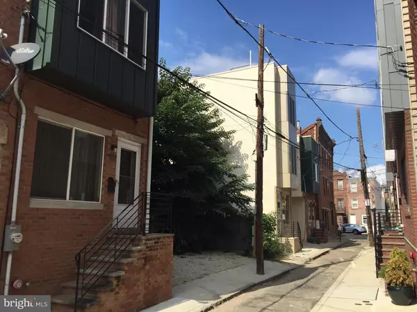 Philadelphia, PA 19147,1006 S FAIRHILL ST