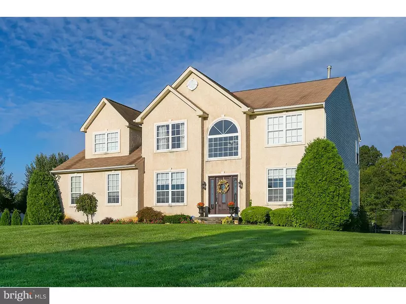 205 SHIVERS RUN CT, Mullica Hill, NJ 08062