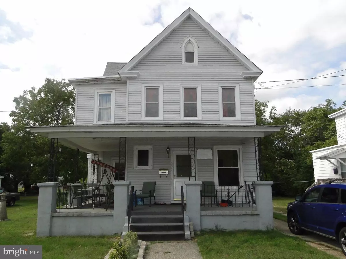 Paulsboro, NJ 08066,552 N DELAWARE ST