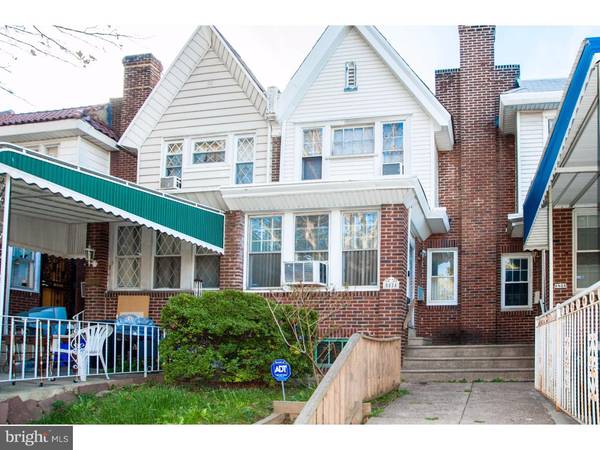 5824 N FRONT ST, Philadelphia, PA 19120