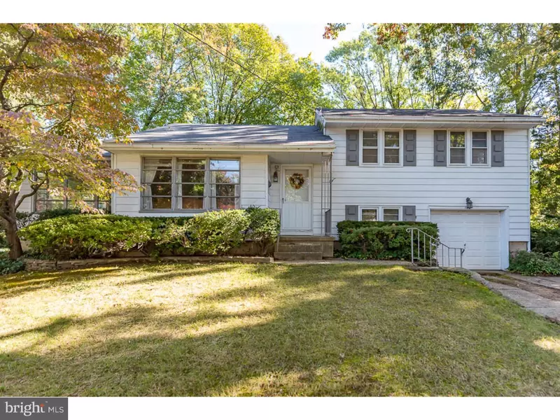 142 RIDGE CIR, Cherry Hill, NJ 08002