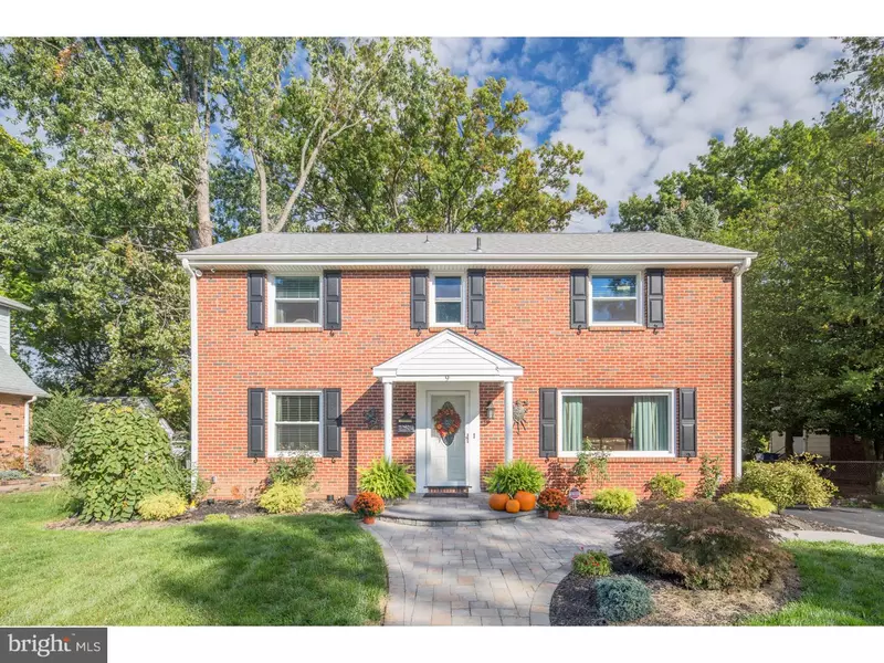 9 LENAPE RD, Cherry Hill, NJ 08002