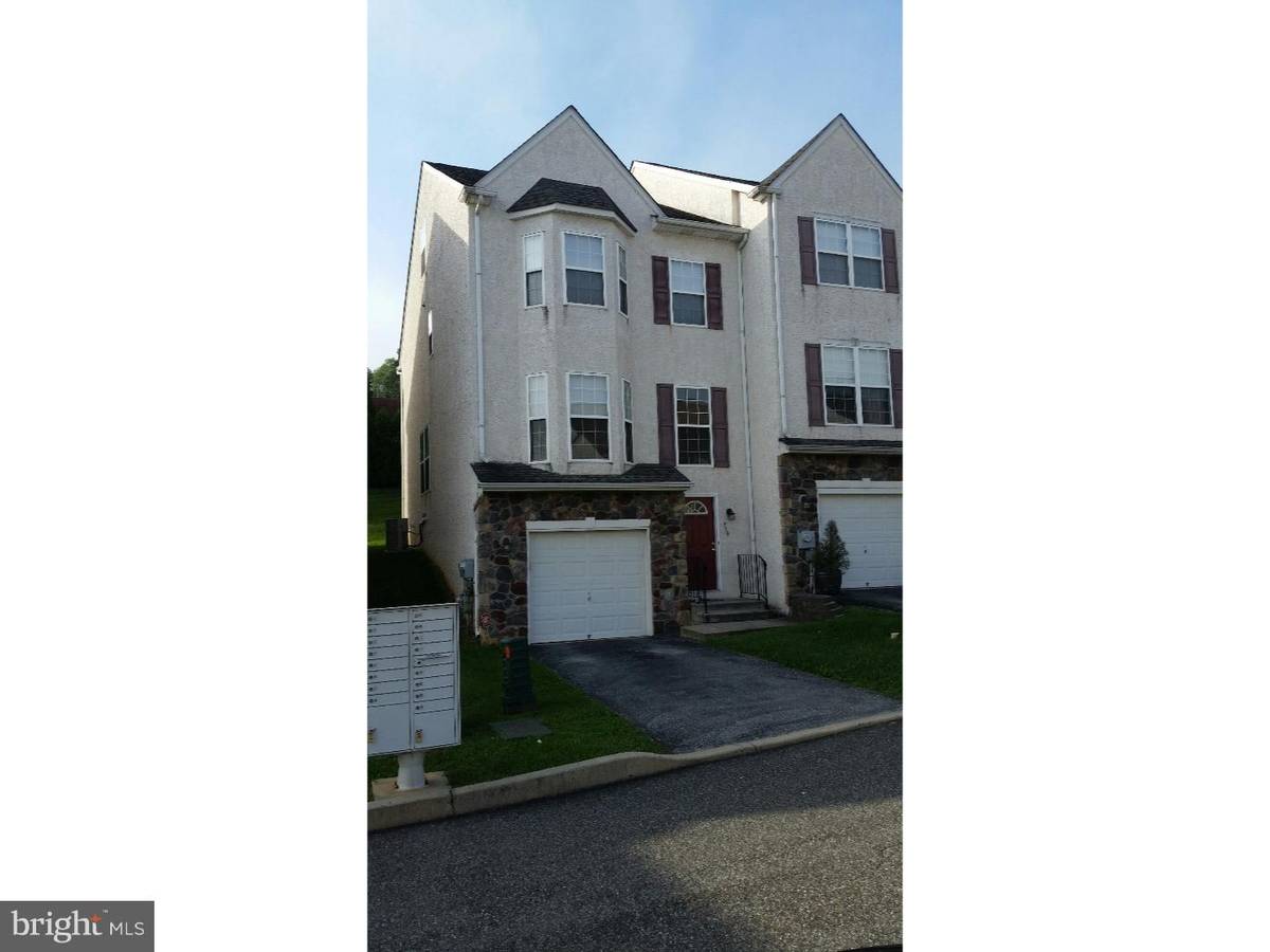 Bridgeport, PA 19405,716 BEECH CT