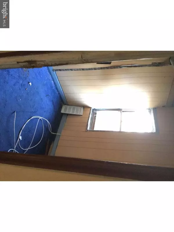 Gibbstown, NJ 08027,110 SWEDESBORO AVE