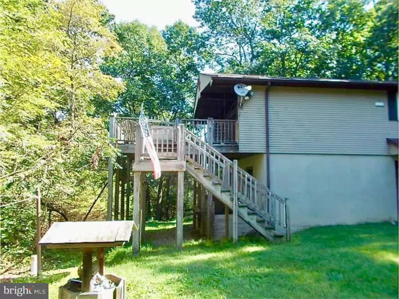 2500 PANTHER VALLEY RD, Pottsville, PA 17901