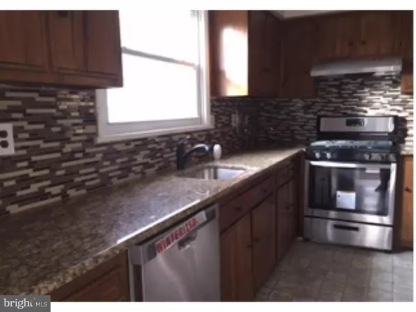 Maple Shade, NJ 08052,11 GAINOR AVE