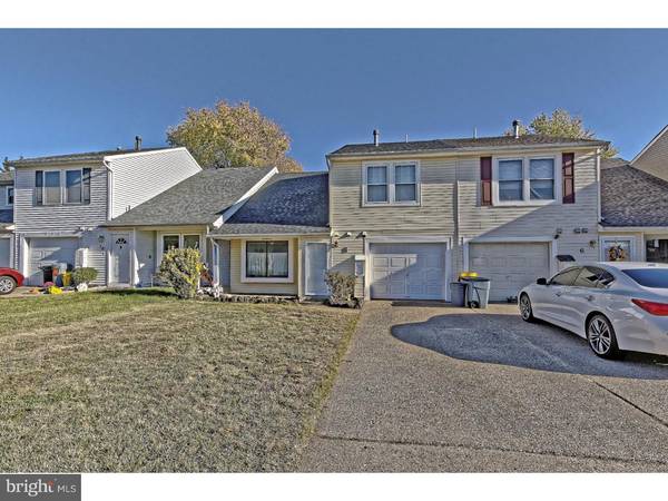 8 ALDEBERAN CT, Blackwood, NJ 08012