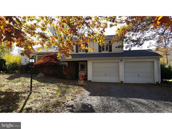 11 SYLVAN VIEW DR, Columbus, NJ 08022