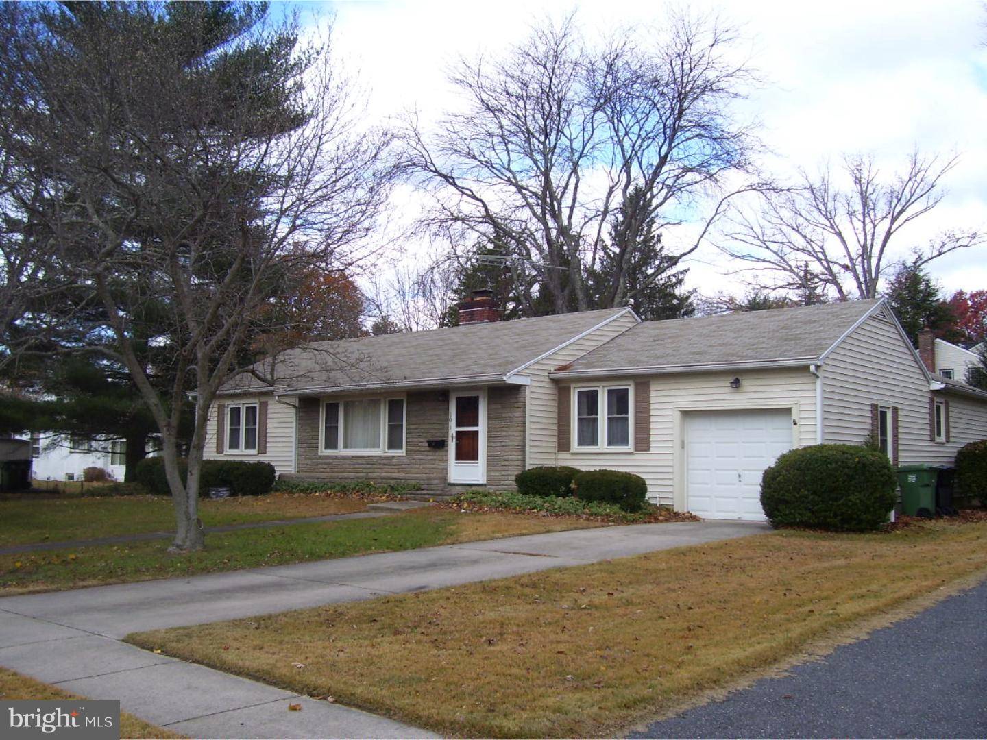 Pitman, NJ 08071,10 ADAMS AVE