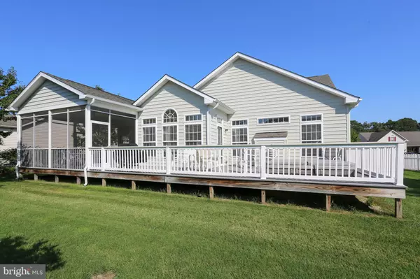 Ocean View, DE 19970,8 BAY PINE DR