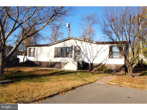 22 MARATHON DR, Mantua, NJ 08051