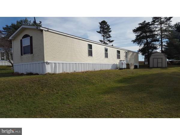 724 MOUNTAIN RD, Pine Grove, PA 17963