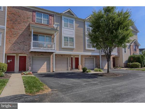 6740 PIONEER DR, Macungie, PA 18062