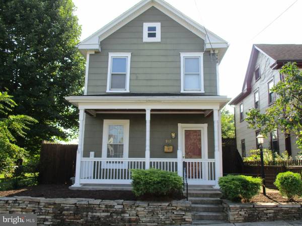 932 WEST VIRGINIA AVE, Martinsburg, WV 25401