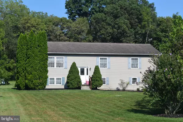 158 SPRINGFIELD RD, Shippensburg, PA 17257