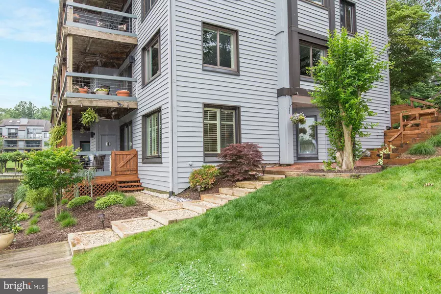 12 SPA CREEK LNDG #A, Annapolis, MD 21403