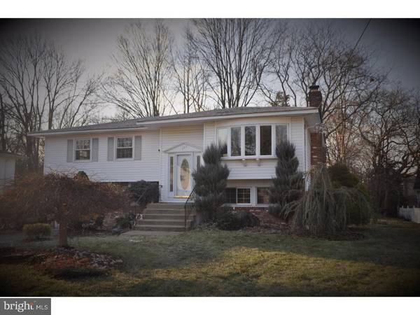 302 LINCOLN AVE S, Cherry Hill, NJ 08002