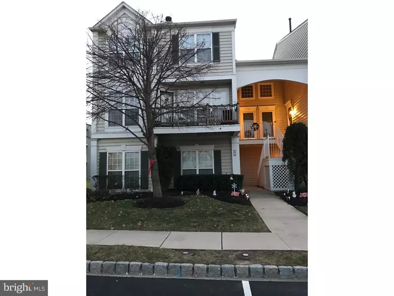 88 FOXGLOVE DR, Delran, NJ 08075