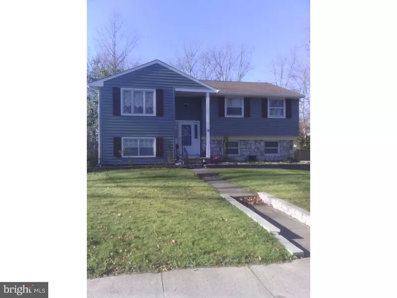 14 INDIAN BIRCH RD, Turnersville, NJ 08012