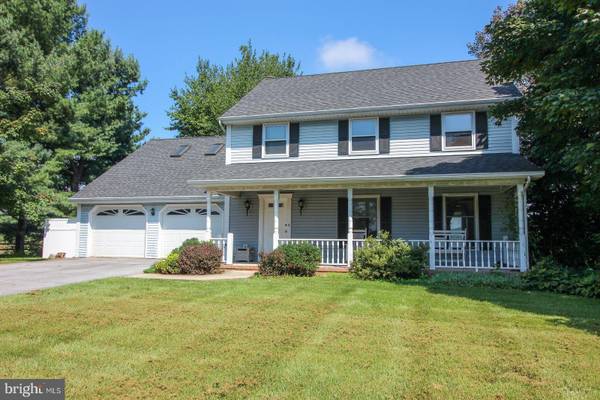 611 RIDGEVIEW DR, Ephrata, PA 17522