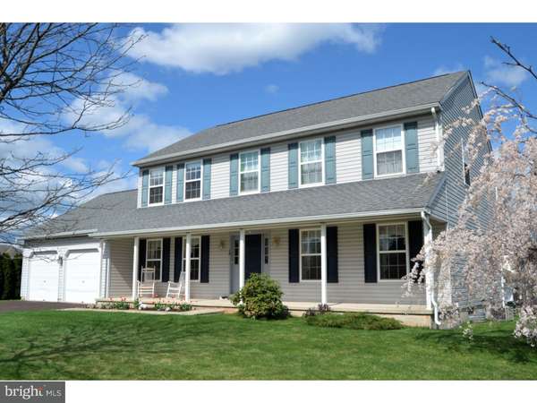 18 FIELDCREST DR, Collegeville, PA 19426